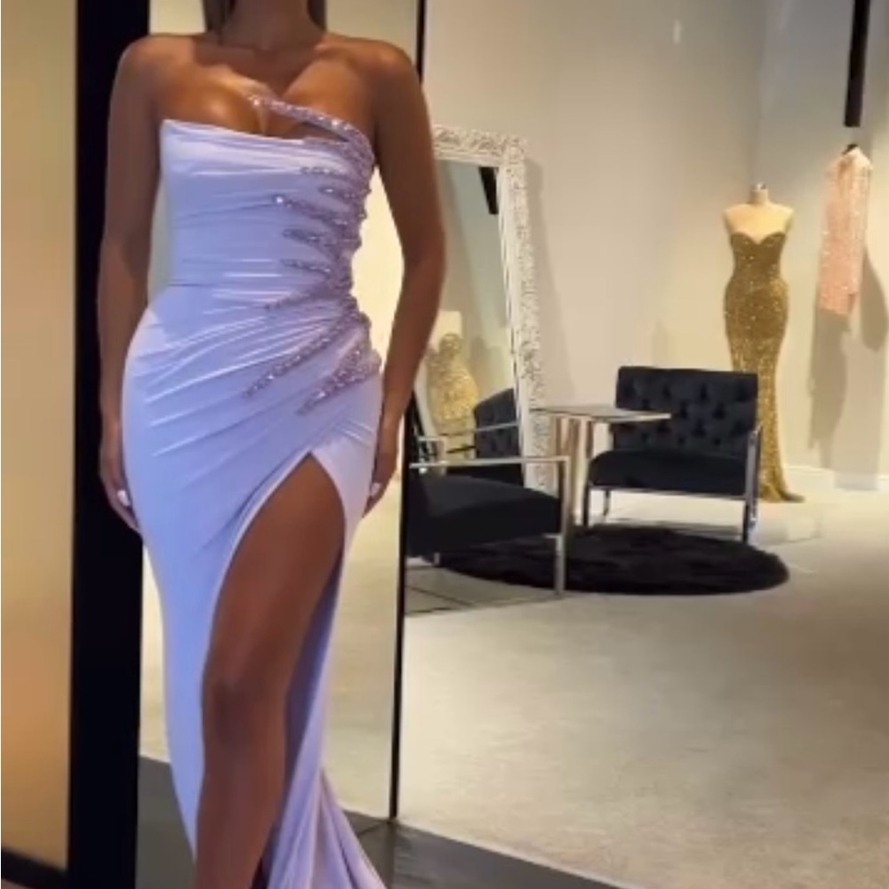 ALBINA DYLA Elegant White Evening Dress with CZ Stone Accents